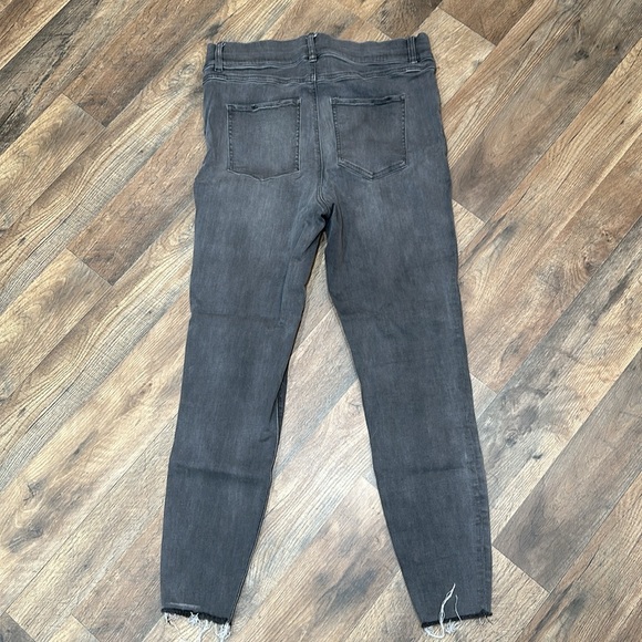 Spanx Stretch Jeans - Picture 7 of 8